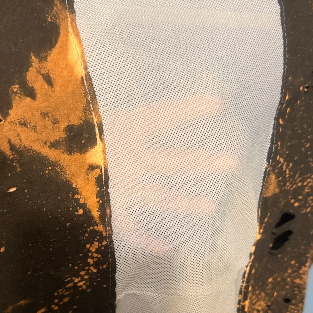 One of a kind repurposed Metallica Distressed Black Sleeveless Top Mens Medium - Picture 7 of 10